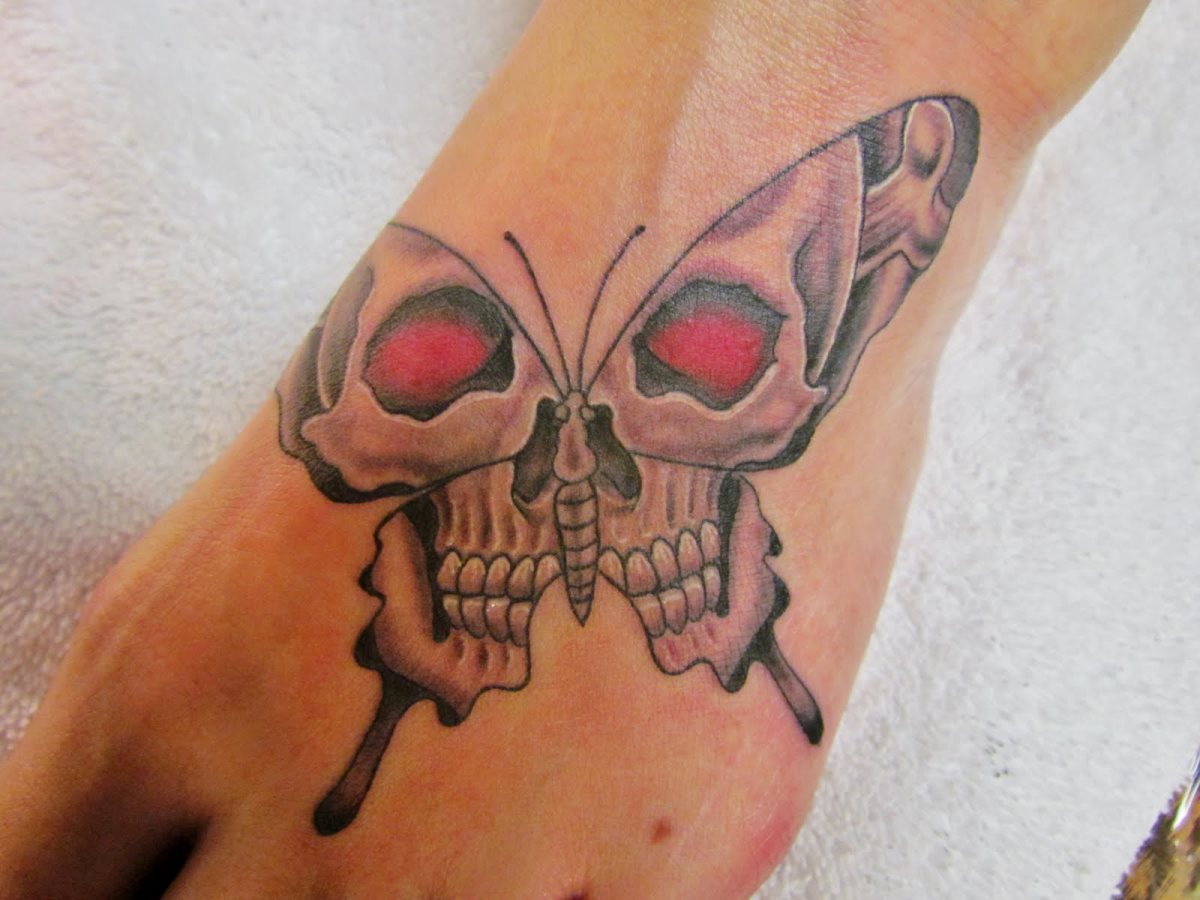 tatuaggio collo pied 48