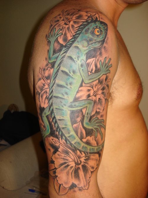 tatuaggio iguana 23