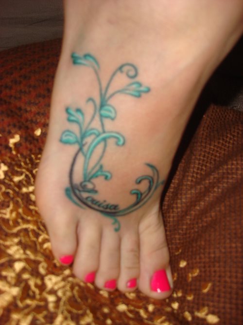 tatuaggio pianta rampicante 47