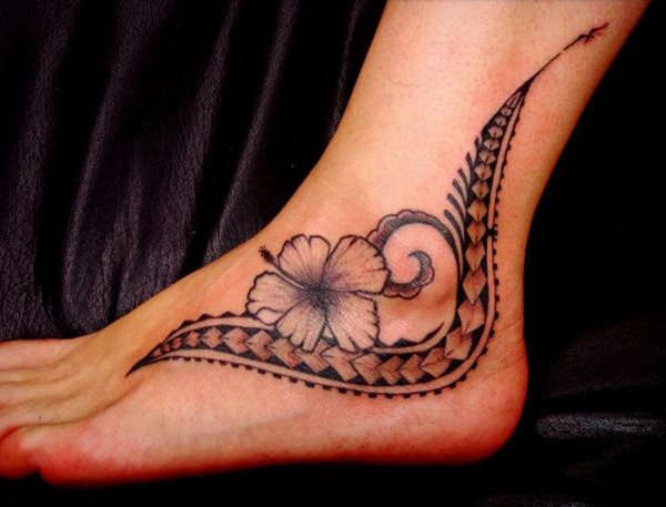 tatuaggio piede 11