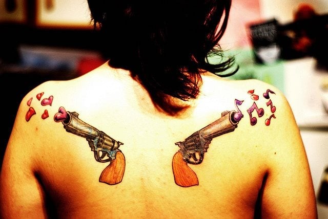 tatuaggio pistola 37