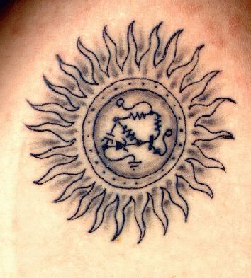 tatuaggio sole 38