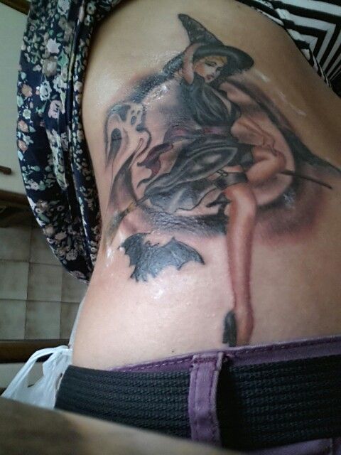 tatuaggio strega 14