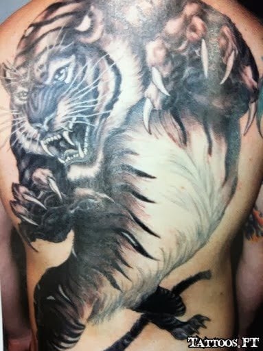 tatuaggio tigre 52