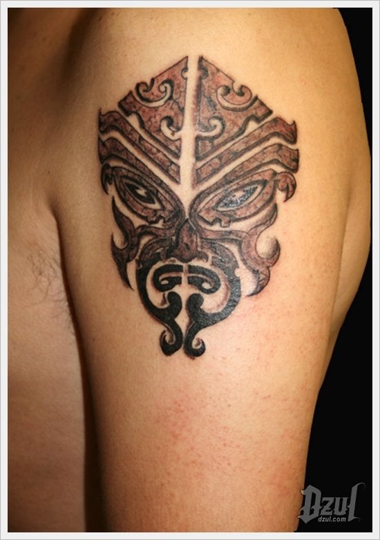 tatuaggio tribale 44