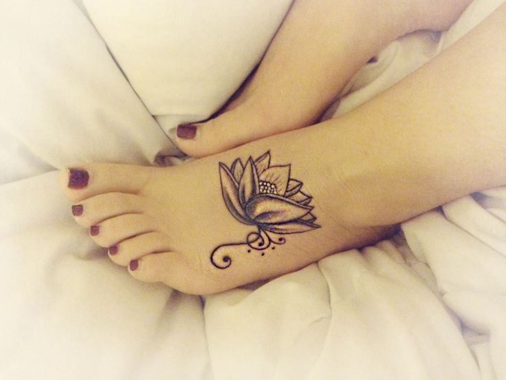 tatuaggio fiori 32