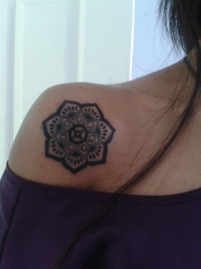 tatuaggio fiori 34