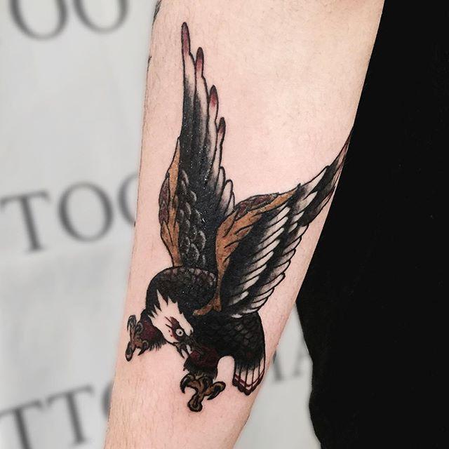 tatuaggio braccio di uomo 03