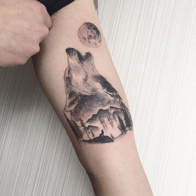 tatuaggio braccio di uomo 85