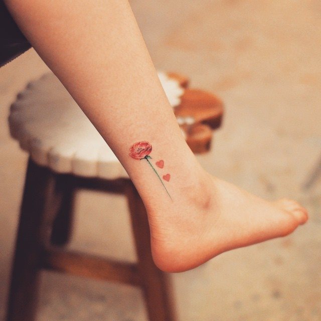 142 tatuaaggi sulle caviglie del 2024