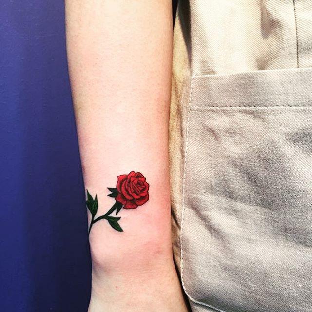 tatuaggio fiore 07