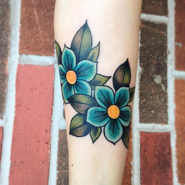 tatuaggio fiore 109