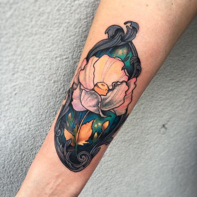 tatuaggio fiore 33