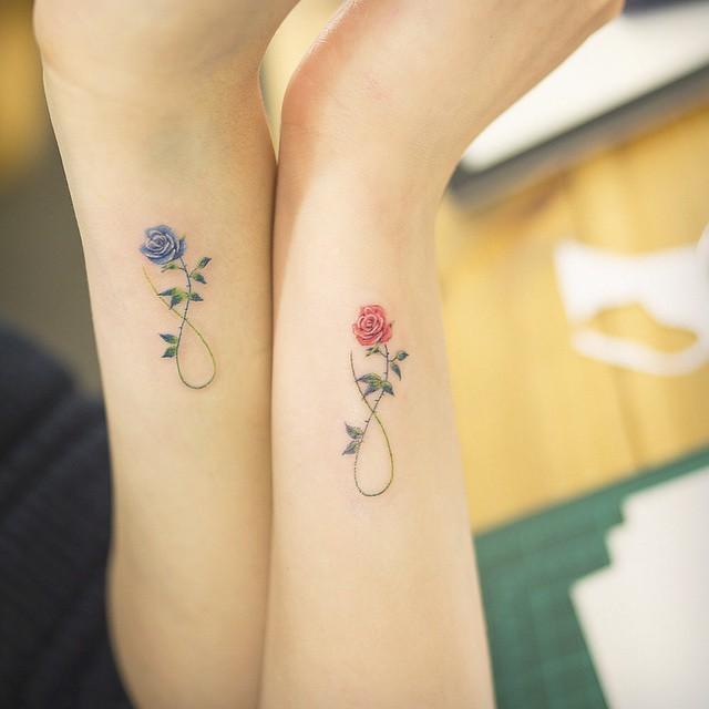tatuaggio fiore 49