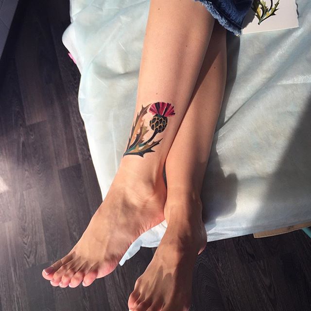 tatuaggio gamba donna 61