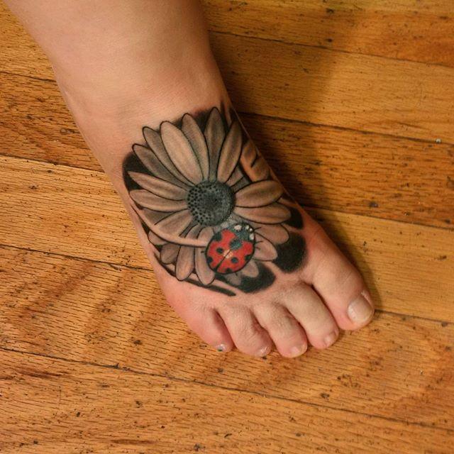tatuaggio piede 151