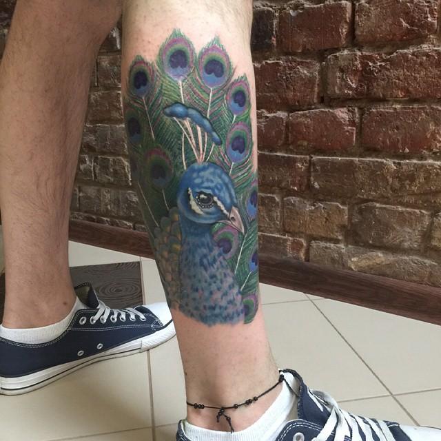 tatuaggio uomo gamba 101