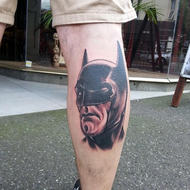 tatuaggio uomo gamba 193