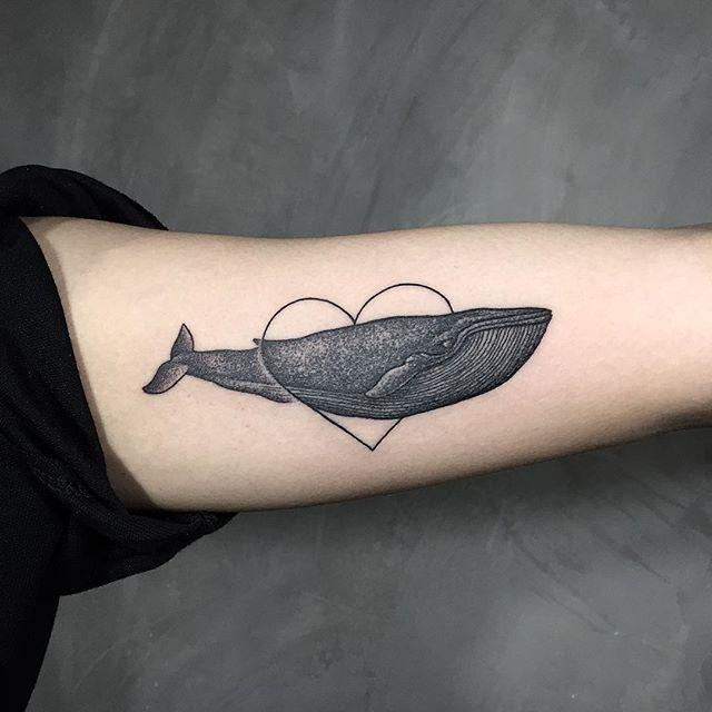 tatuaggio balena 01