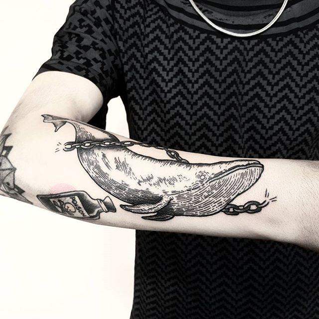 tatuaggio balena 111