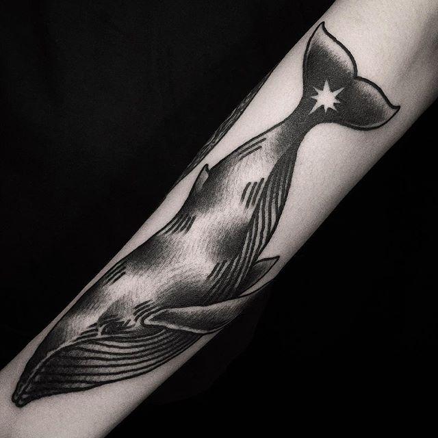 tatuaggio balena 115