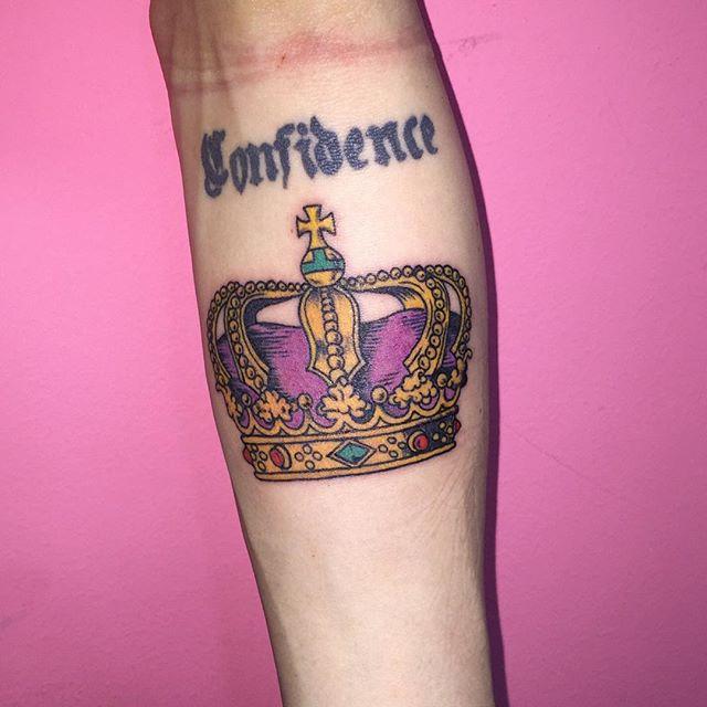 tatuaggio corona 101