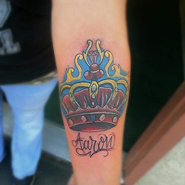 tatuaggio corona 115