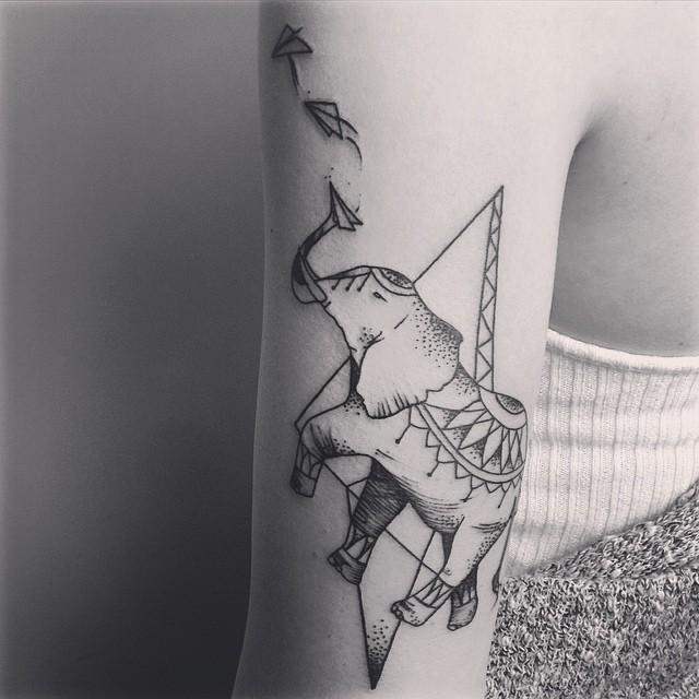 tatuaggio elefante 99