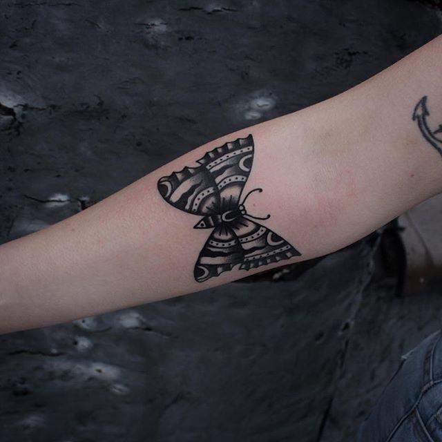 tatuaggio farfalla 113