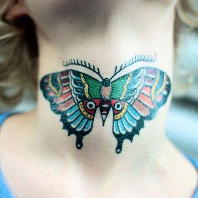 tatuaggio farfalla 69