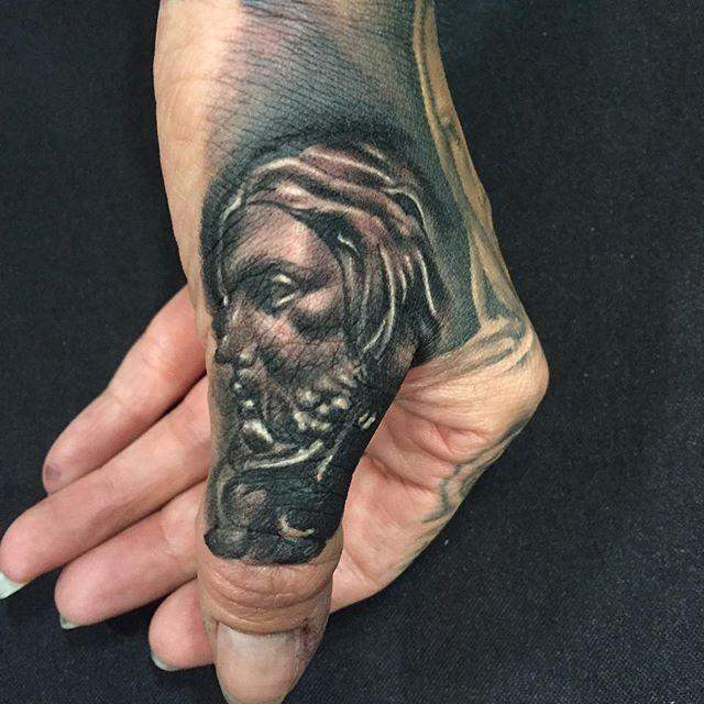 tatuaggio jesus 107