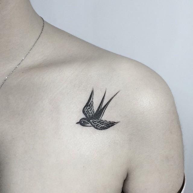 tatuaggio rondine 51