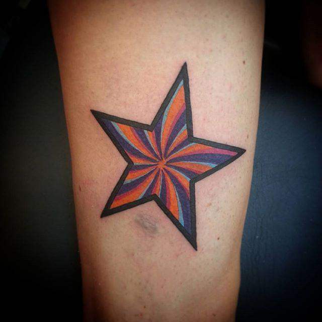 tatuaggio stella 87