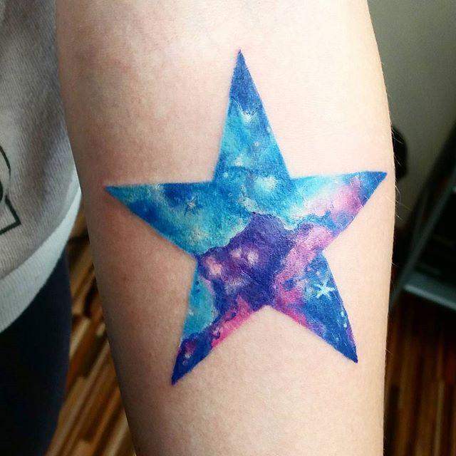 tatuaggio stella 93