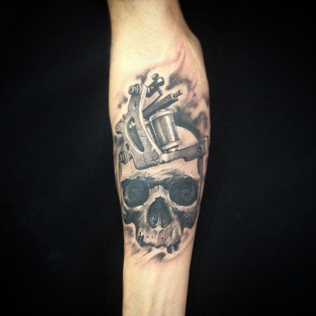 tatuaggio teschio 83