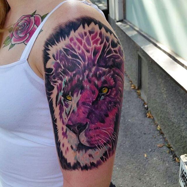 tatuaggio leone 69