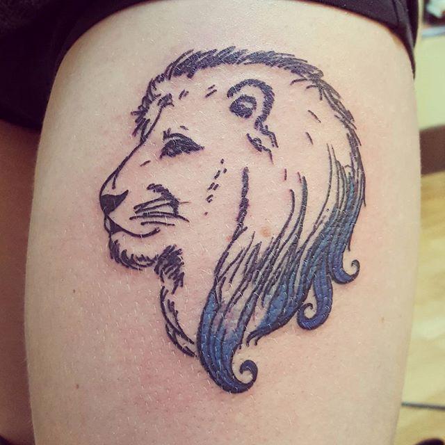 tatuaggio leone 83