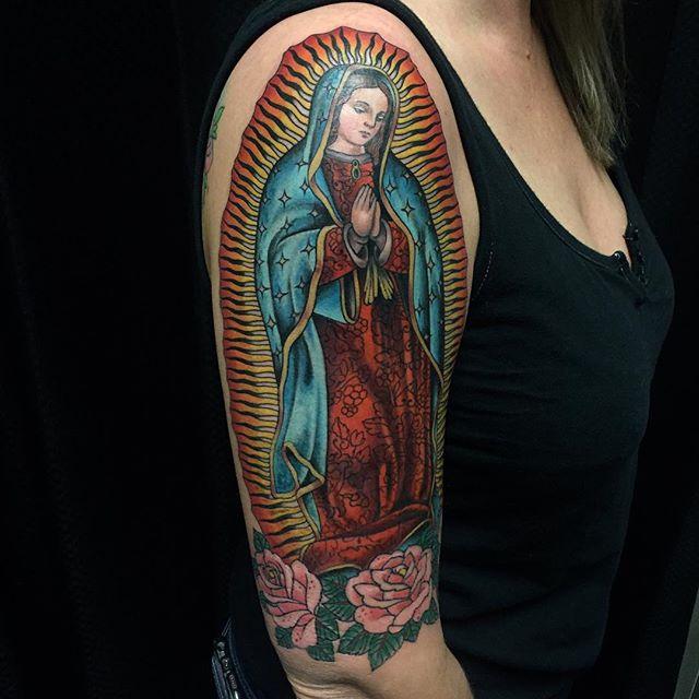 tatuaggio motivo religioso 13