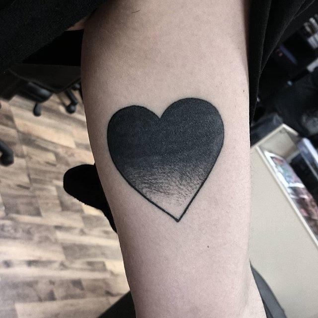 tatuaggio cuore 67