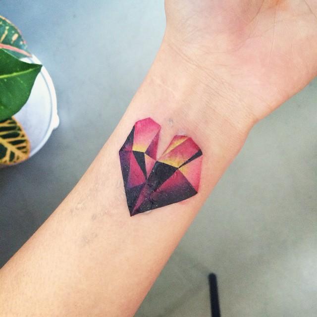 tatuaggio cuore 81