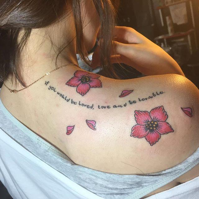tatuaggio fiore ciliegio sakura 103
