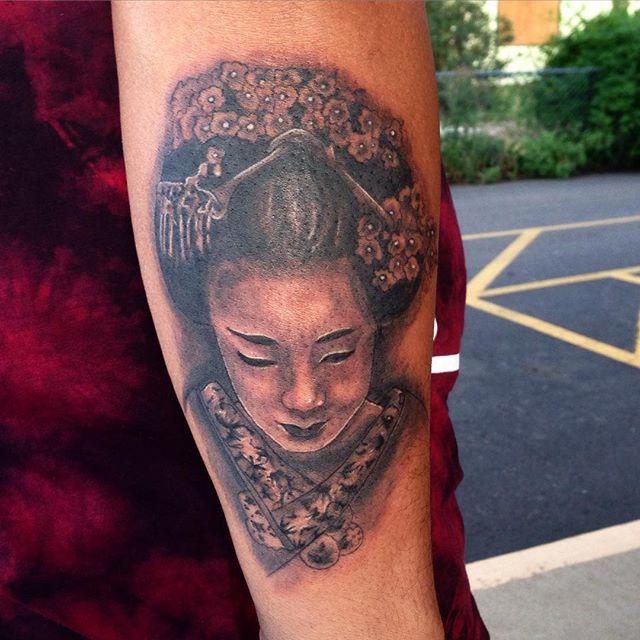 tatuaggio geisha 129