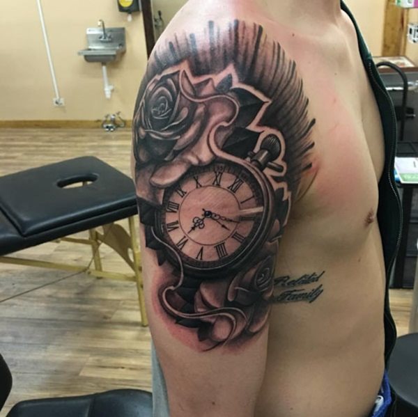 tatuaggio orologio da taschino 379