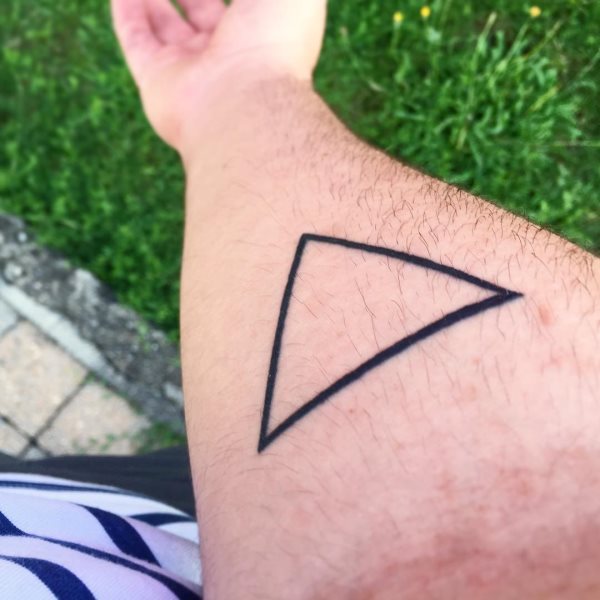 tatuaggio triangolo 121