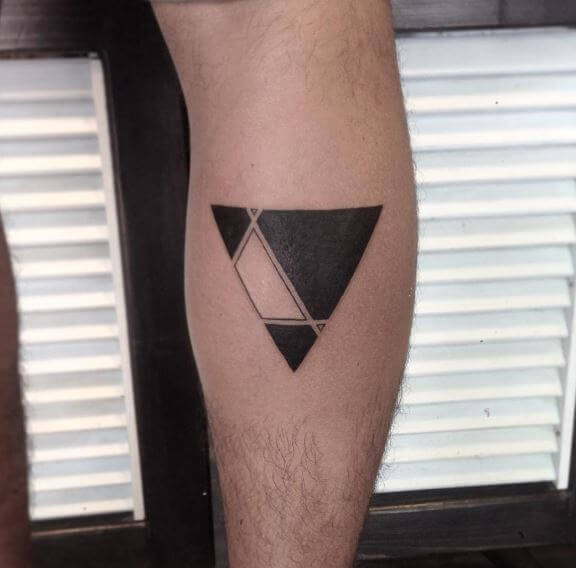 tatuaggio triangolo 67