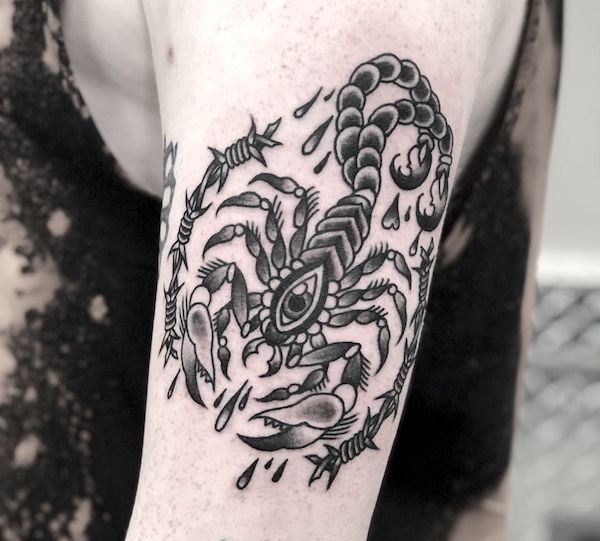 tatuaggio scorpione 36