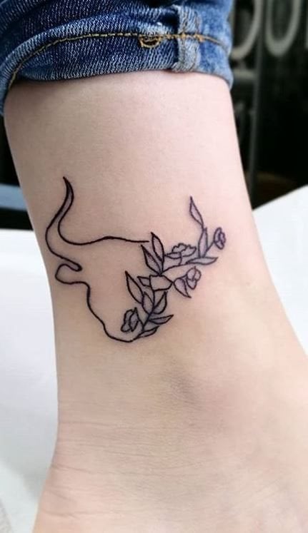 tatuaggio toro 109
