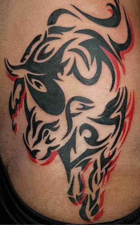 tatuaggio toro 132