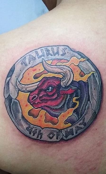 tatuaggio toro 74