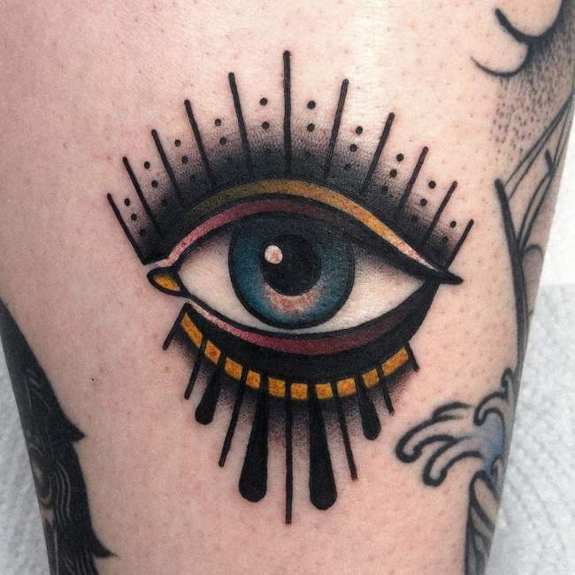 tattoo occhio illuminati 86